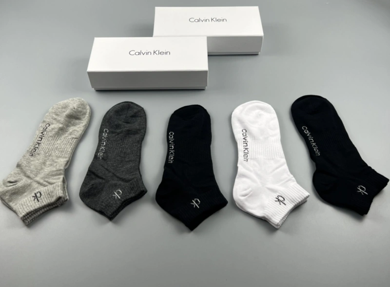 HighQuality Louis Vuitton Socks 274468