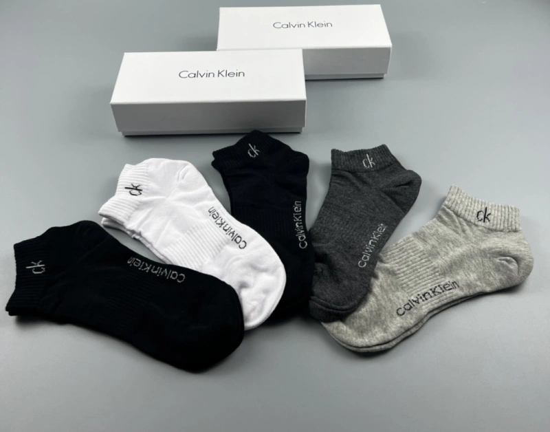 HighQuality Louis Vuitton Socks 274468