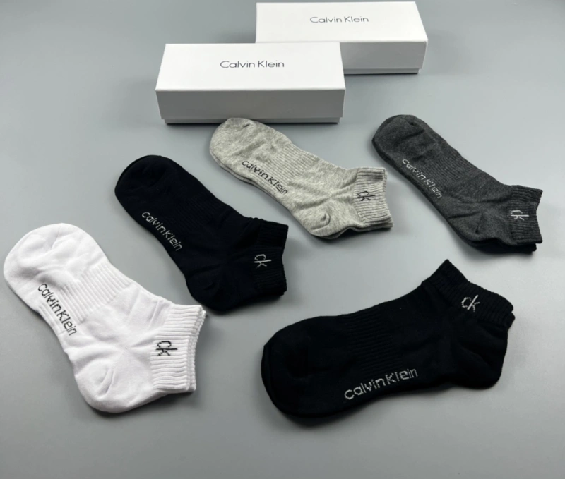 HighQuality Louis Vuitton Socks 274468