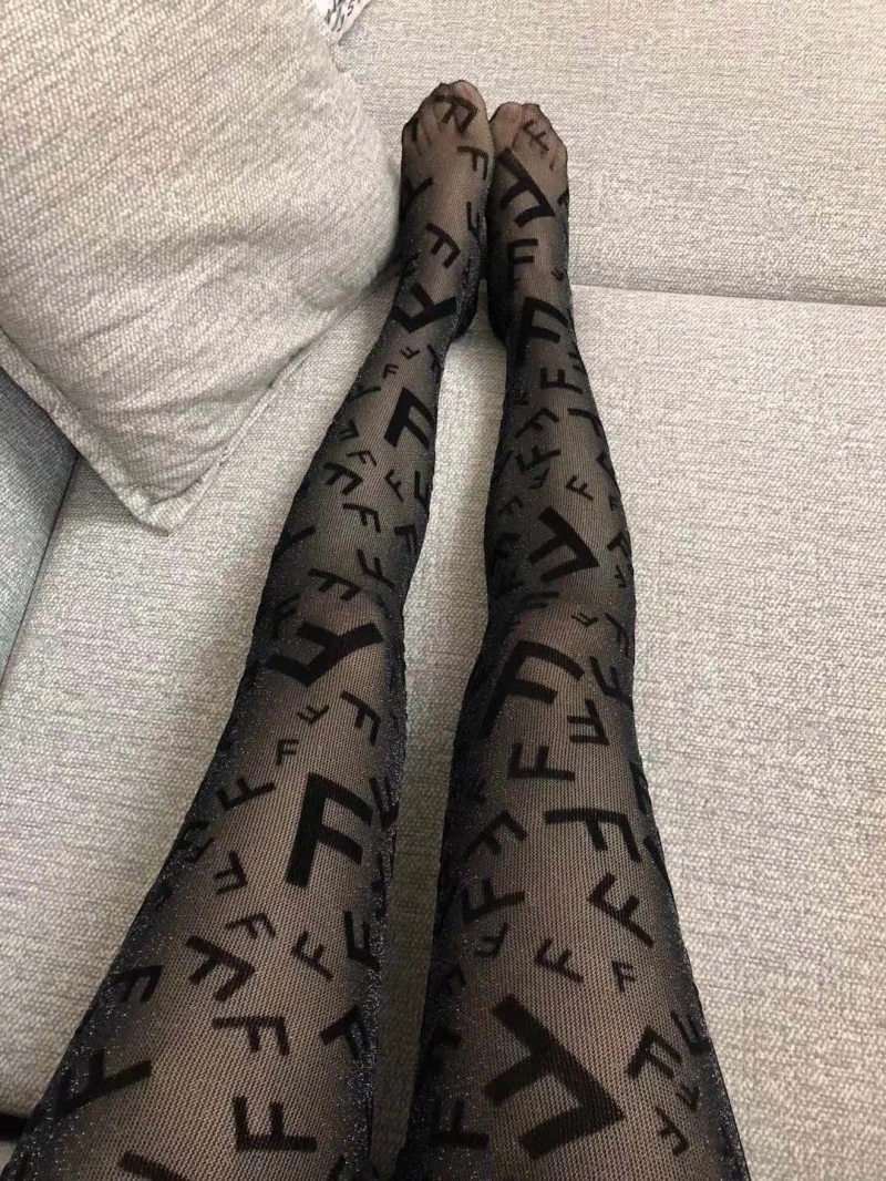 Louis Vuitton Socks Refined 274445