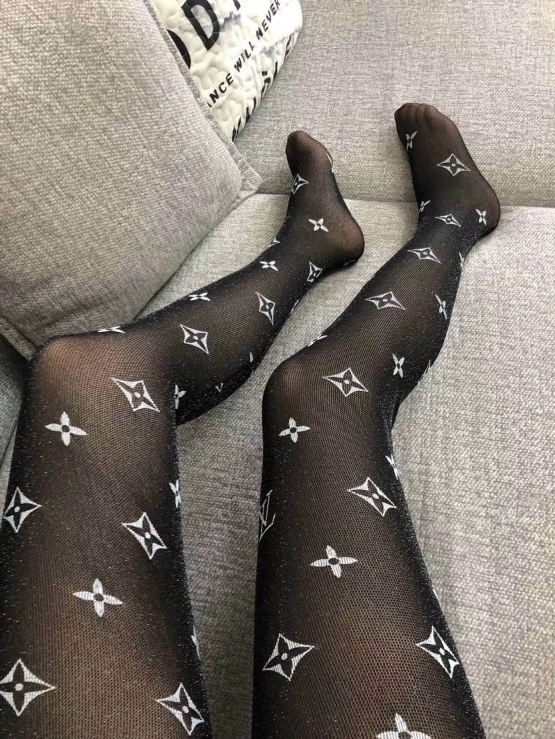 Functional Louis Vuitton Socks 274446