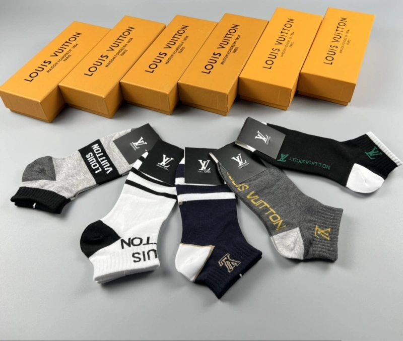 Unique Louis Vuitton Socks 274167