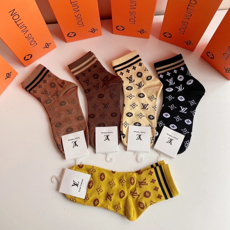 SunProtective Louis Vuitton Socks 274164