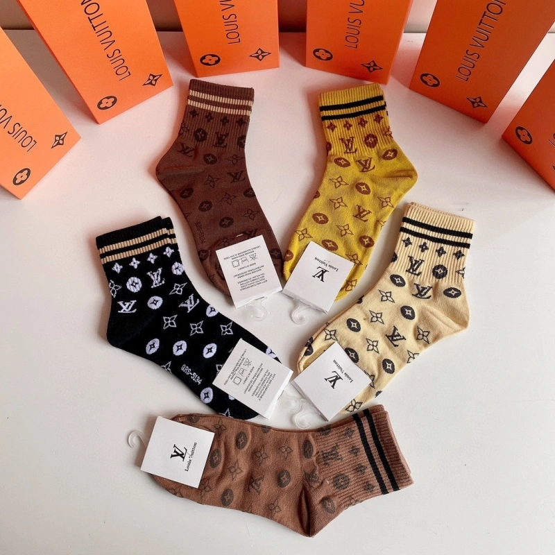 SunProtective Louis Vuitton Socks 274164