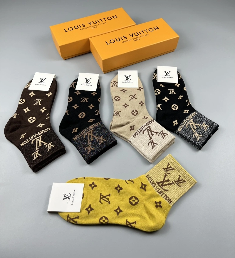 EasyMatch Louis Vuitton Socks 274145