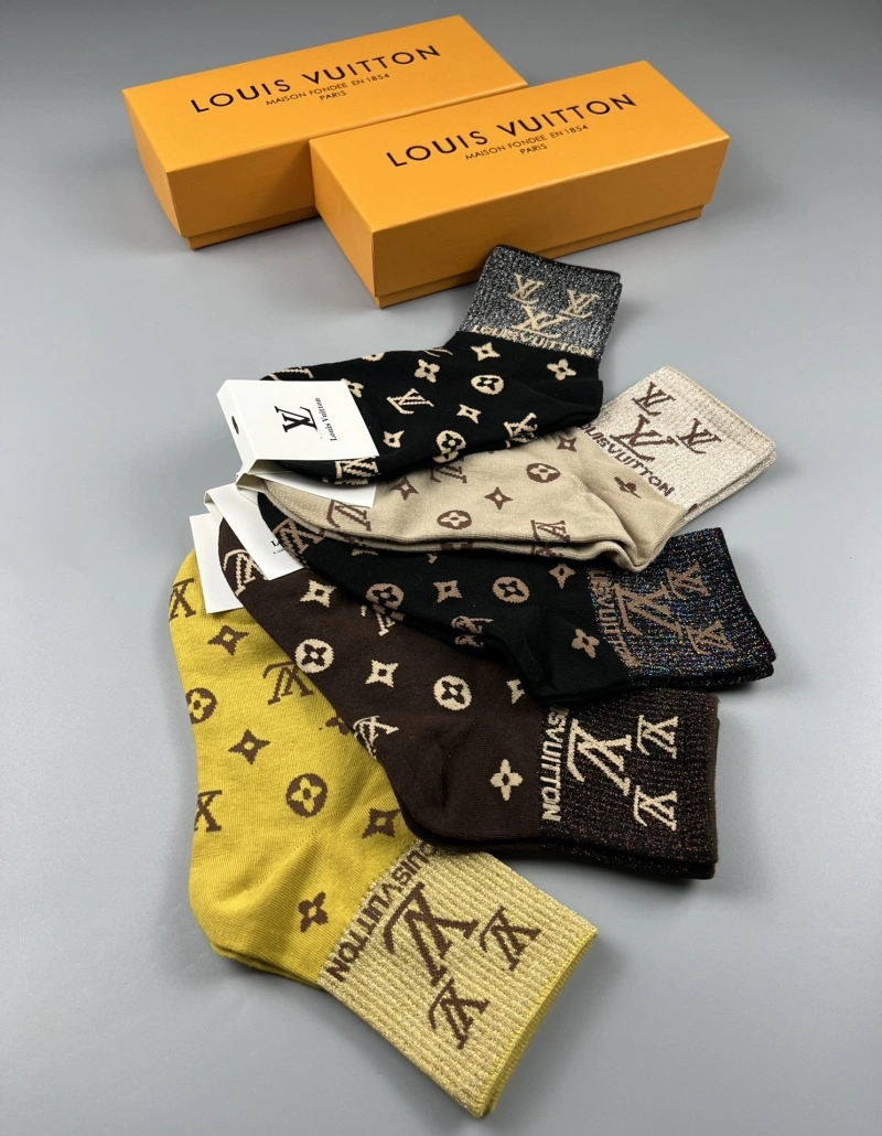 EasyMatch Louis Vuitton Socks 274145