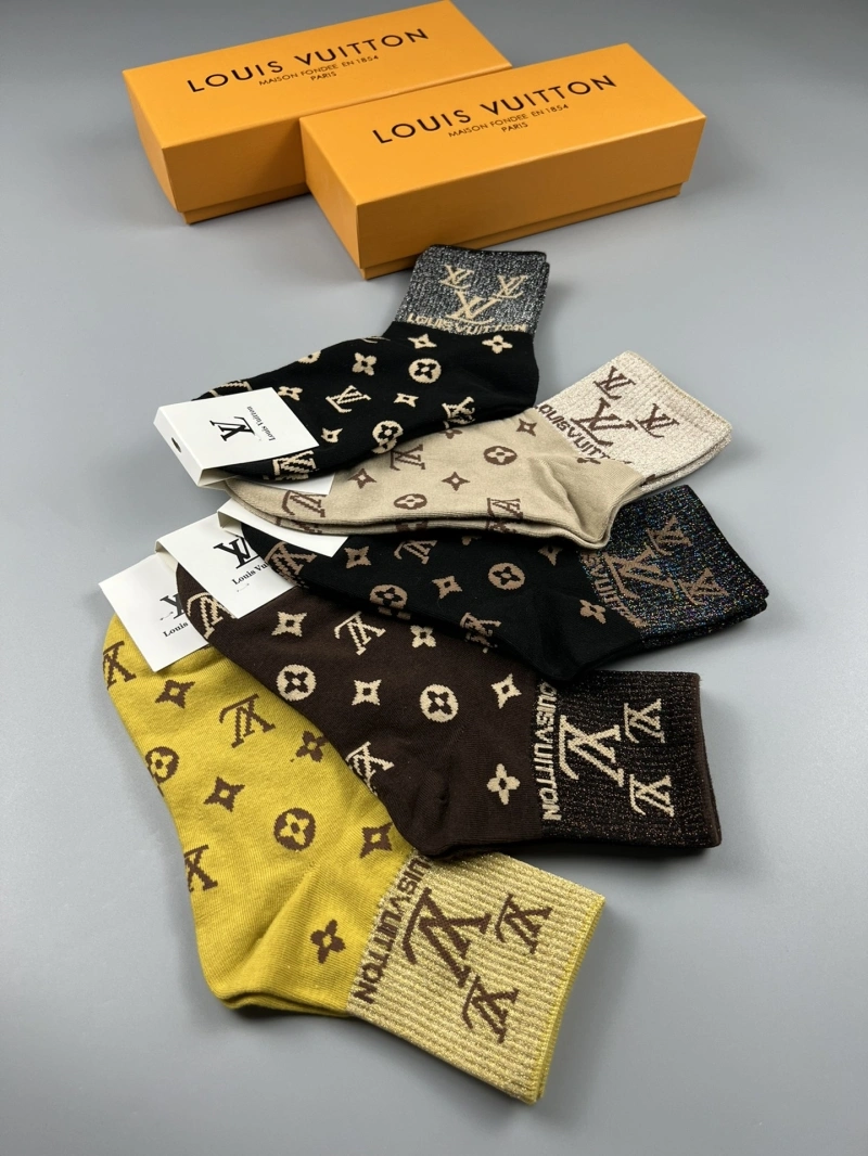 EasyMatch Louis Vuitton Socks 274145