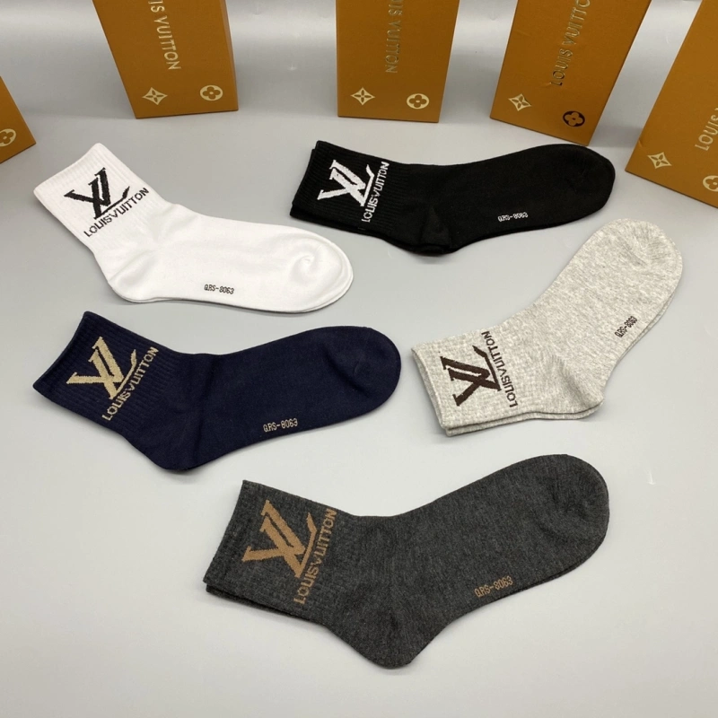 WaterResistant Louis Vuitton Socks 274146