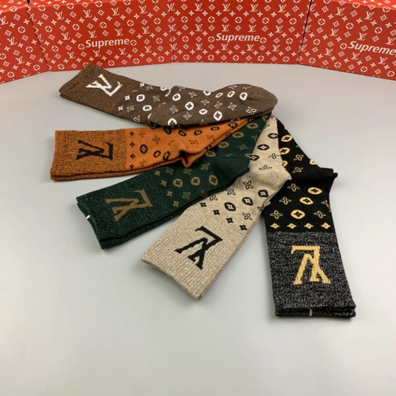 Louis Vuitton Socks Fashionable 274121