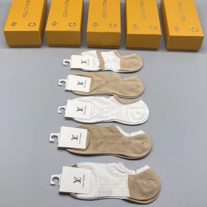 OdorResistant Louis Vuitton Socks 274110