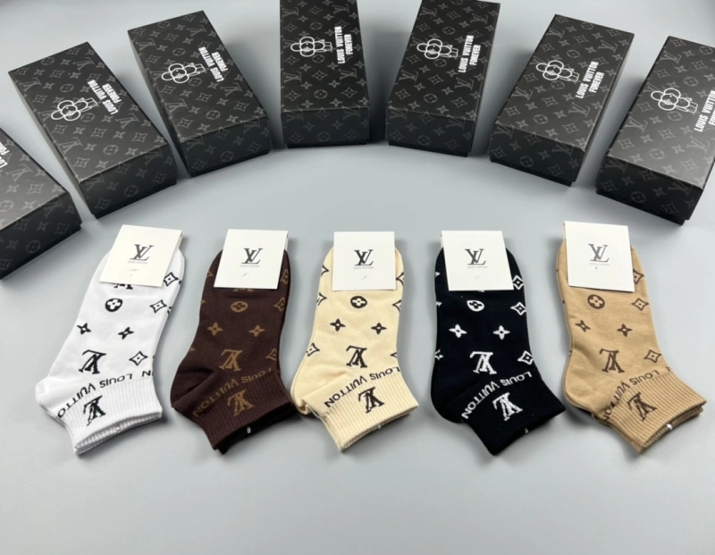Louis Vuitton Socks Refined 274118
