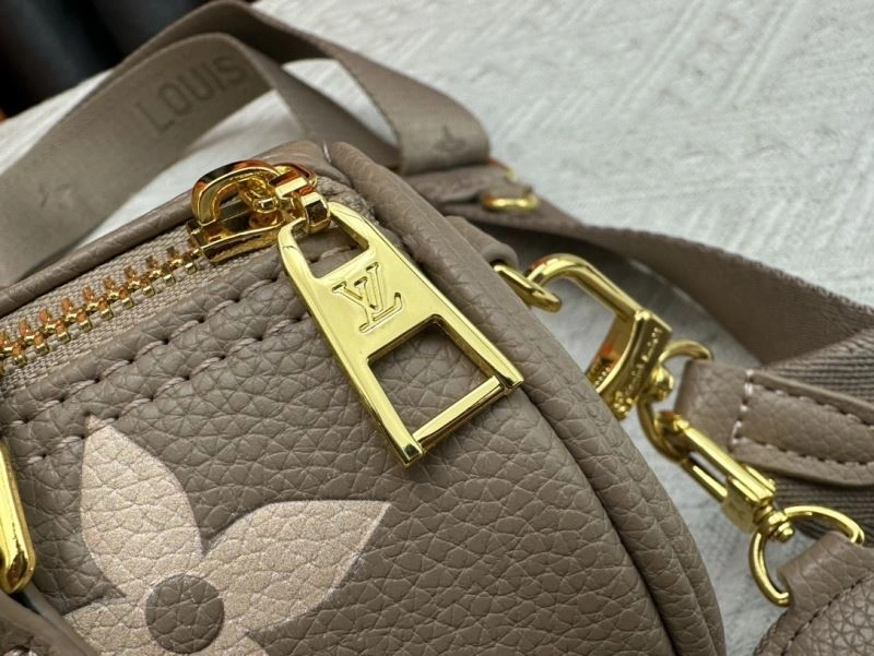 Classic Louis Vuitton Speedy Bags 80376