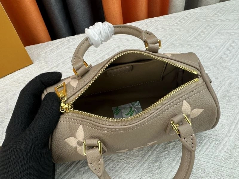 Classic Louis Vuitton Speedy Bags 80376