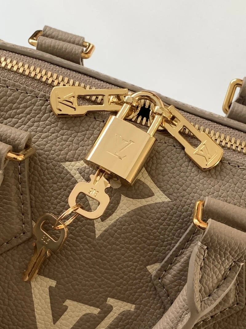 Minimalist Louis Vuitton Speedy Bags 93743