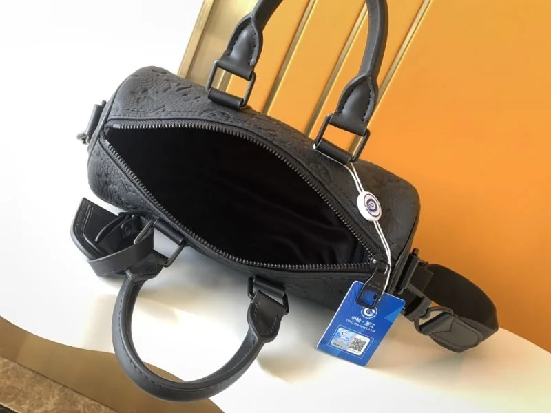 Compact Louis Vuitton Speedy Bags 42461
