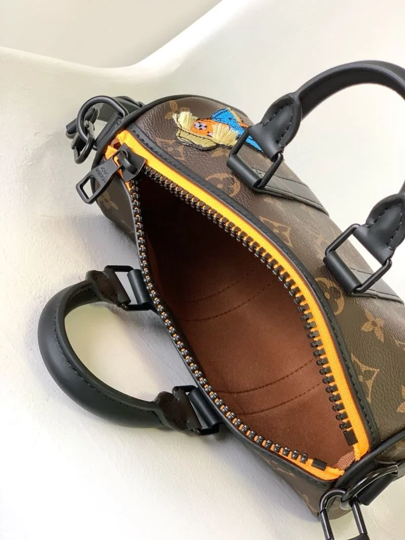 ZipUp Louis Vuitton Speedy Bags 42417