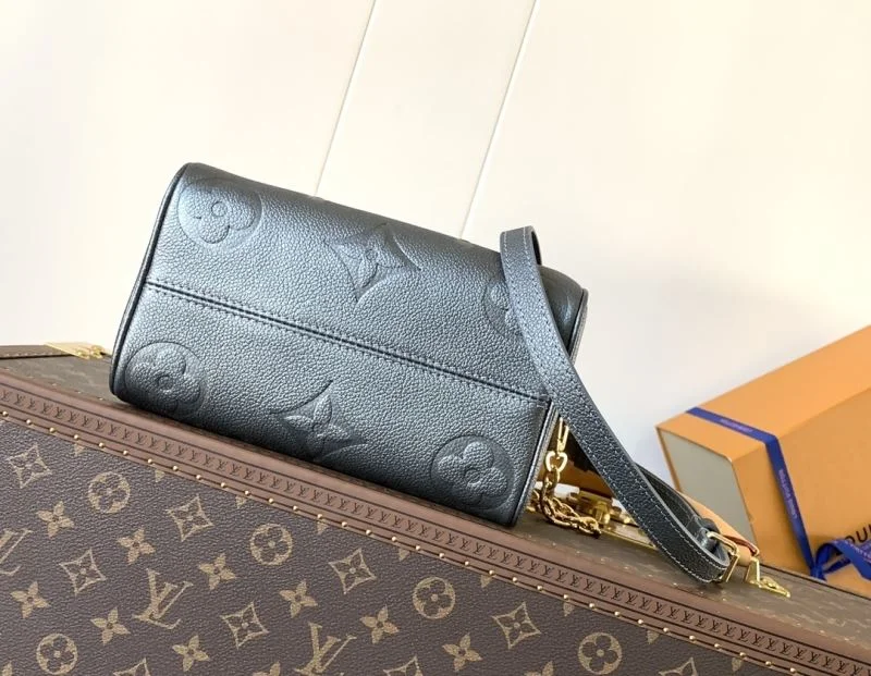 Supportive Louis Vuitton Speedy Bags 42414