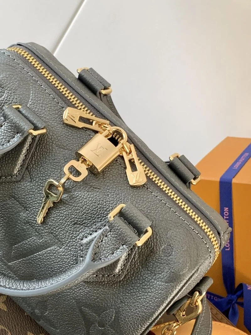 Supportive Louis Vuitton Speedy Bags 42414