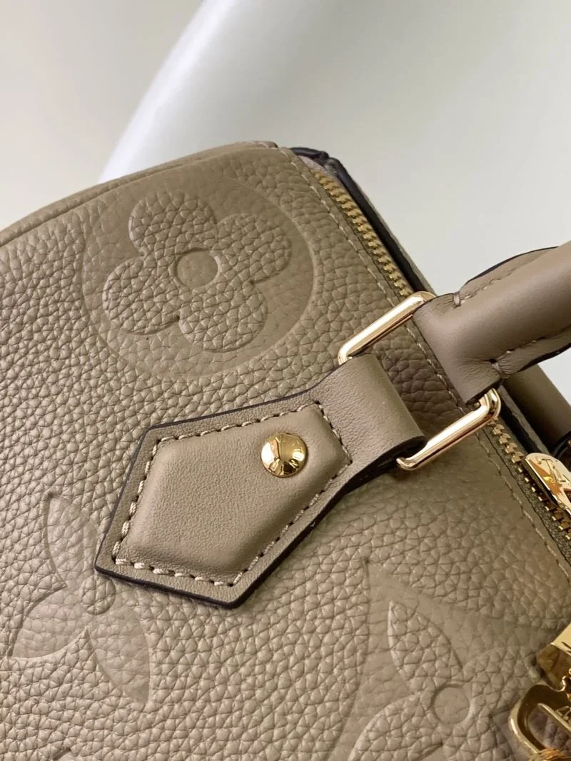 Contemporary Louis Vuitton Speedy Bags 42348