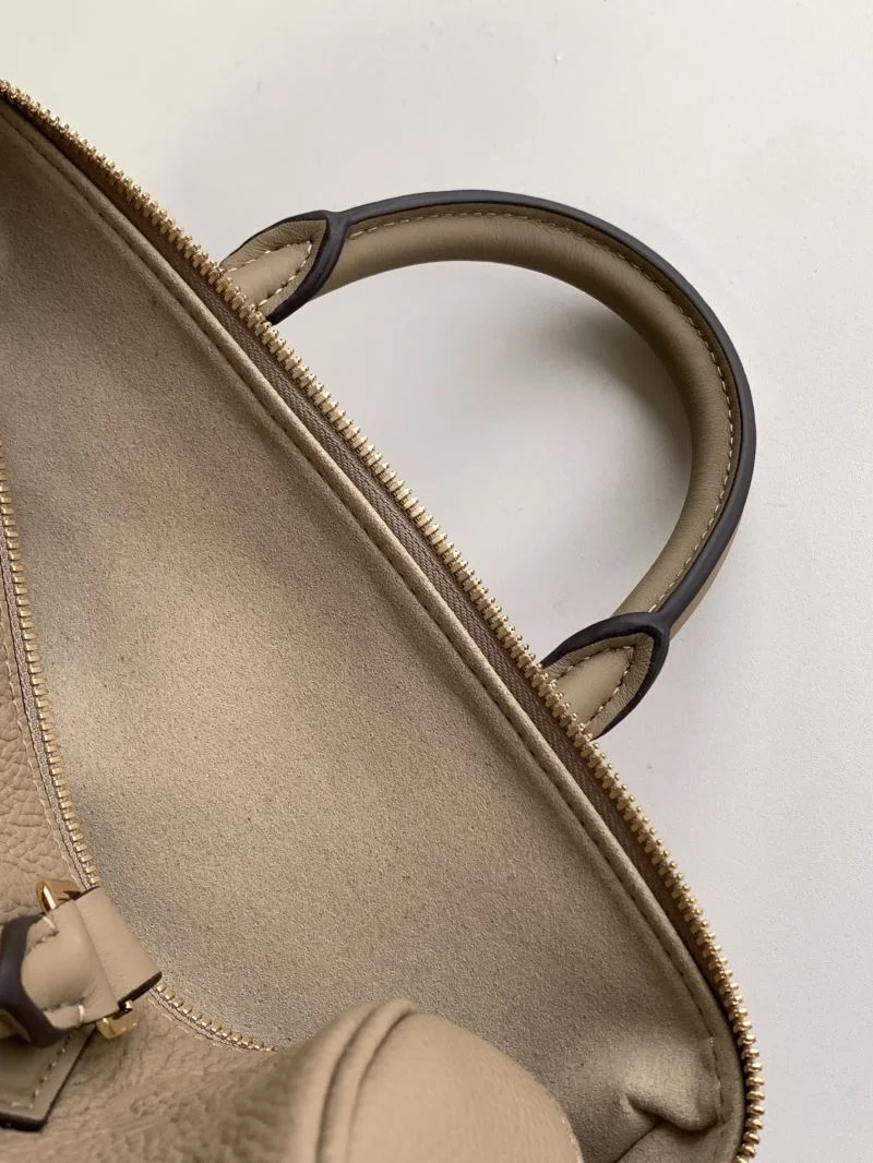 Contemporary Louis Vuitton Speedy Bags 42348