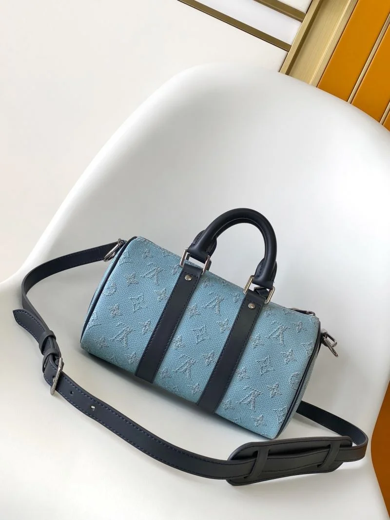 Versatile Louis Vuitton Speedy Bags 42331