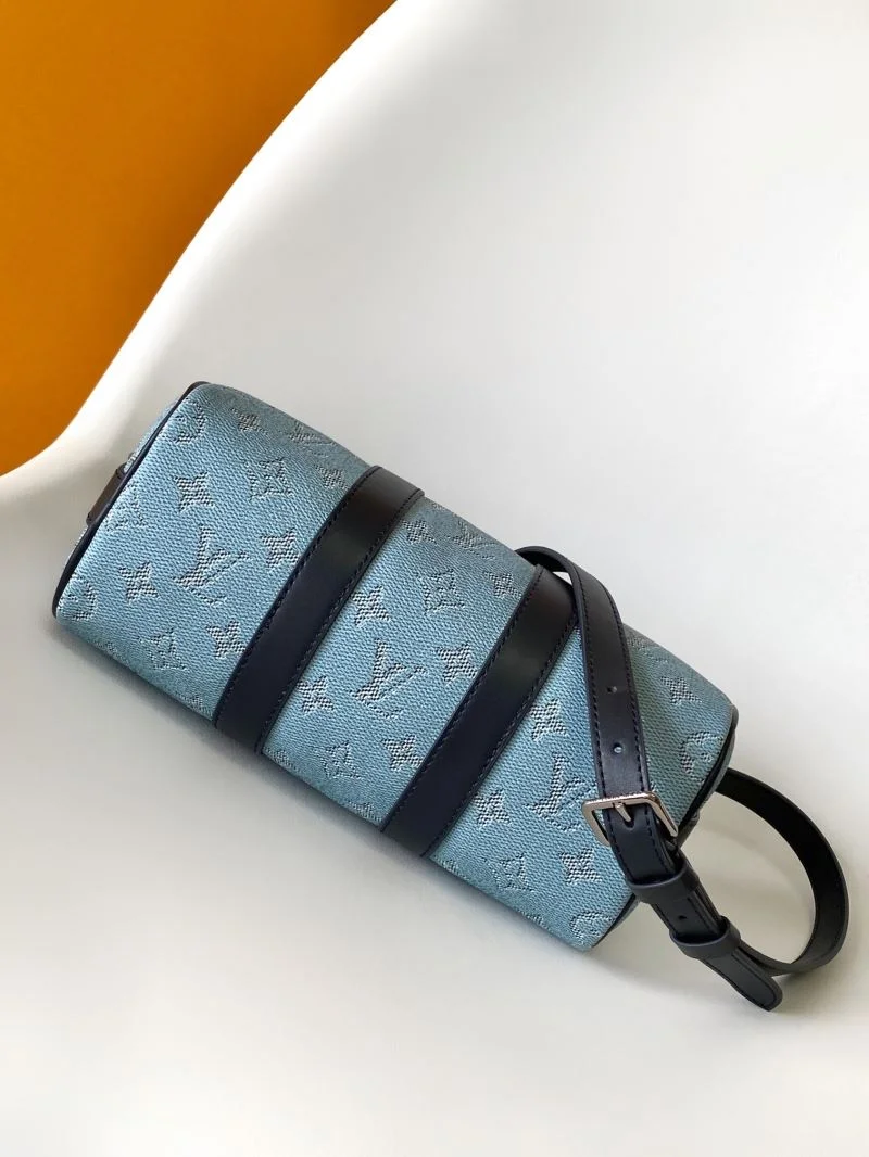 Versatile Louis Vuitton Speedy Bags 42331