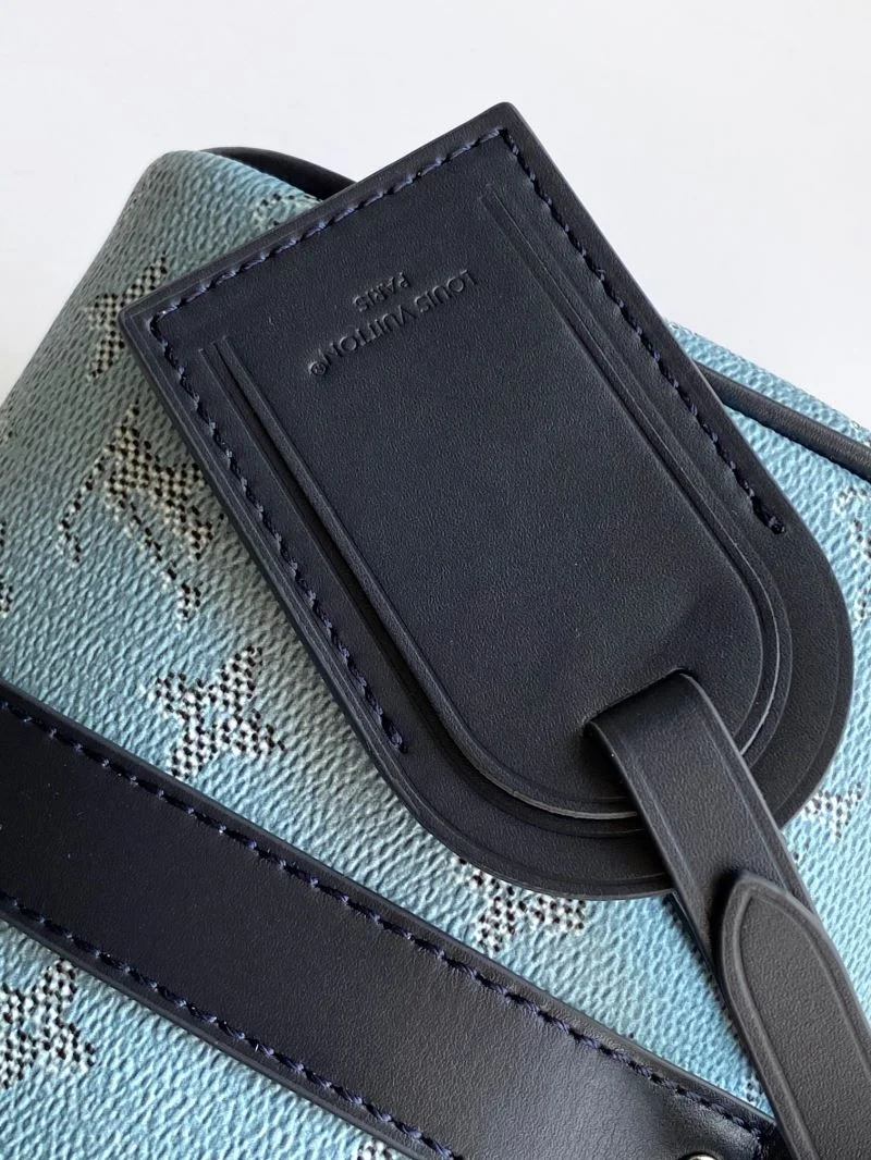 Versatile Louis Vuitton Speedy Bags 42331