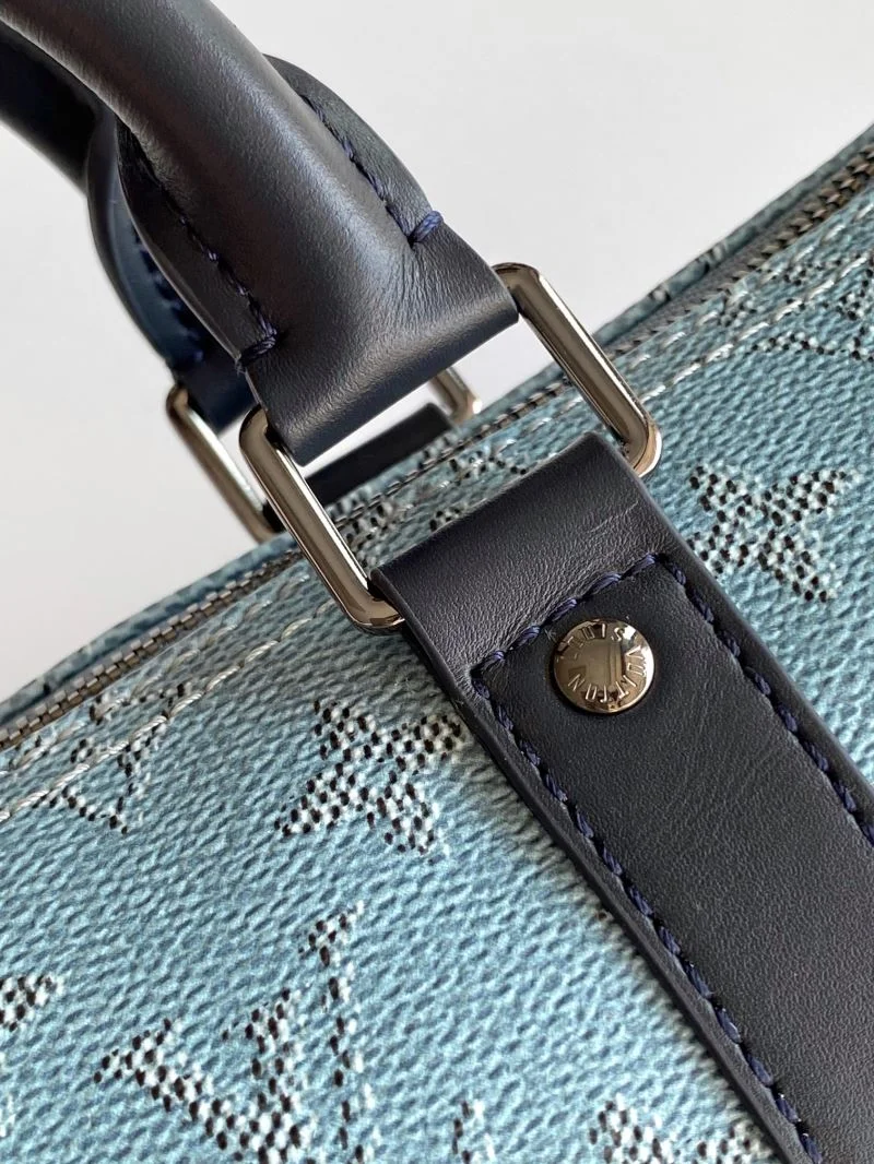 Versatile Louis Vuitton Speedy Bags 42331
