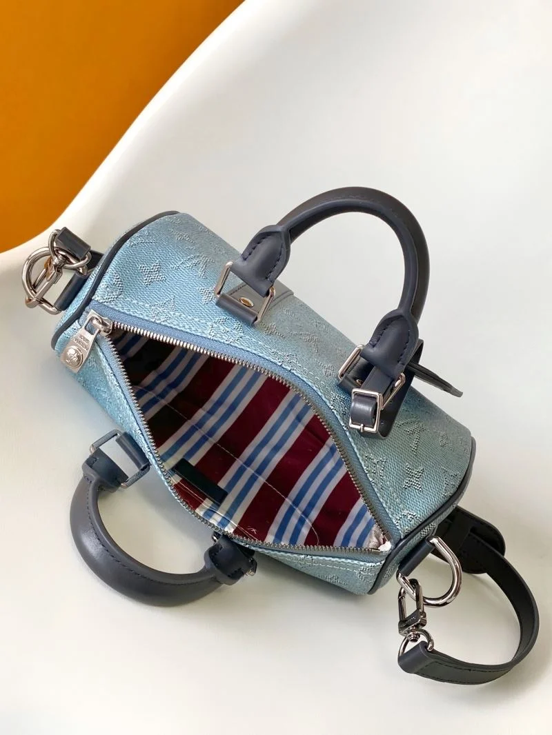 Versatile Louis Vuitton Speedy Bags 42331