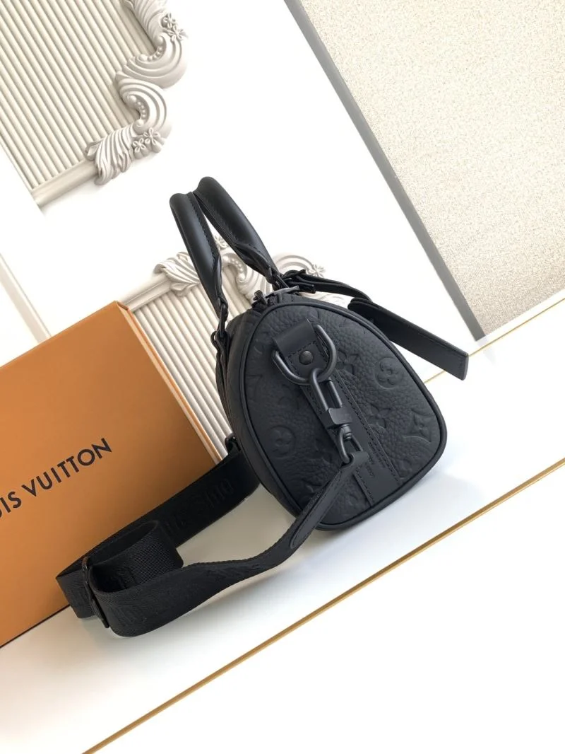 Versatile Louis Vuitton Speedy Bags 42299