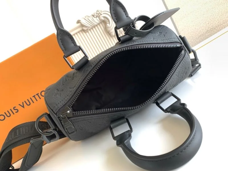 Versatile Louis Vuitton Speedy Bags 42299