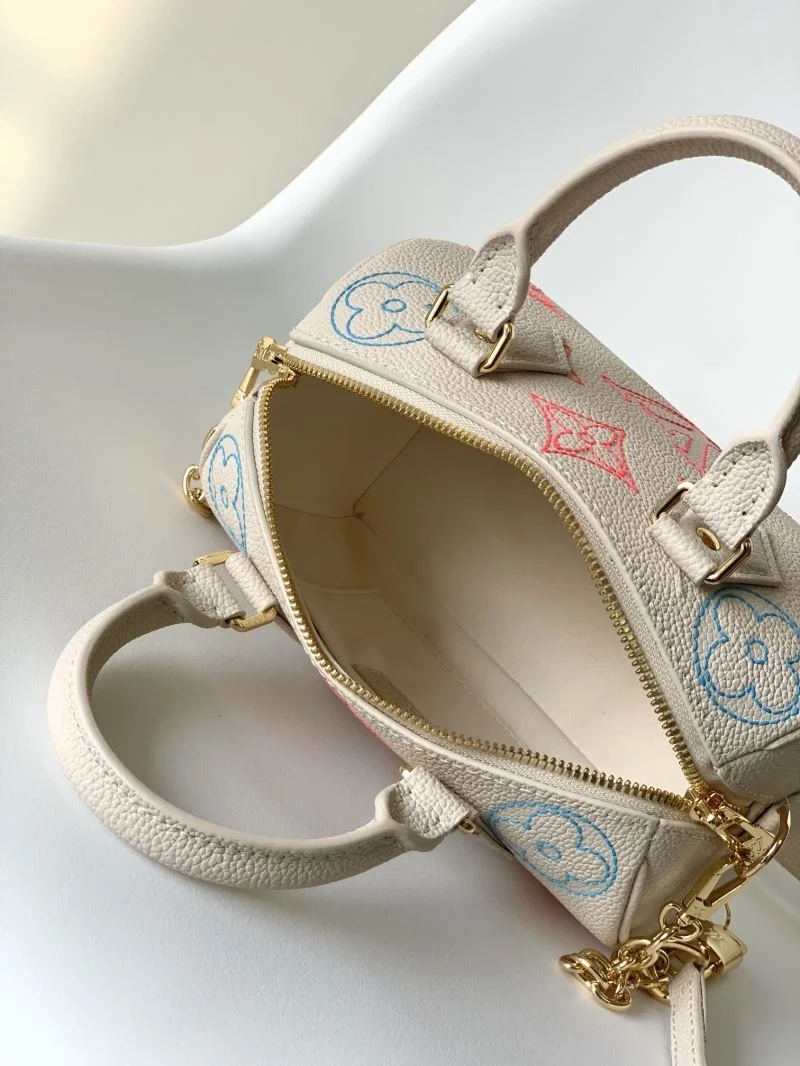 Classic Louis Vuitton Speedy Bags 41866