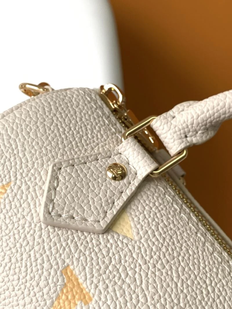 Louis Vuitton Speedy Bags UrbanChic 41860