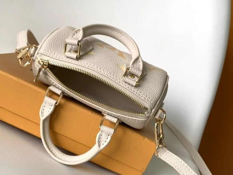 Louis Vuitton Speedy Bags UrbanChic 41860