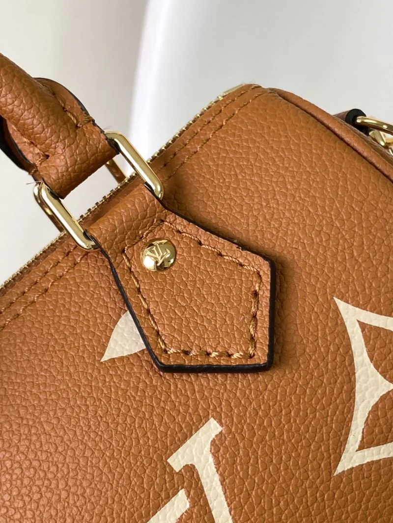 Trendsetting Louis Vuitton Speedy Bags 41850