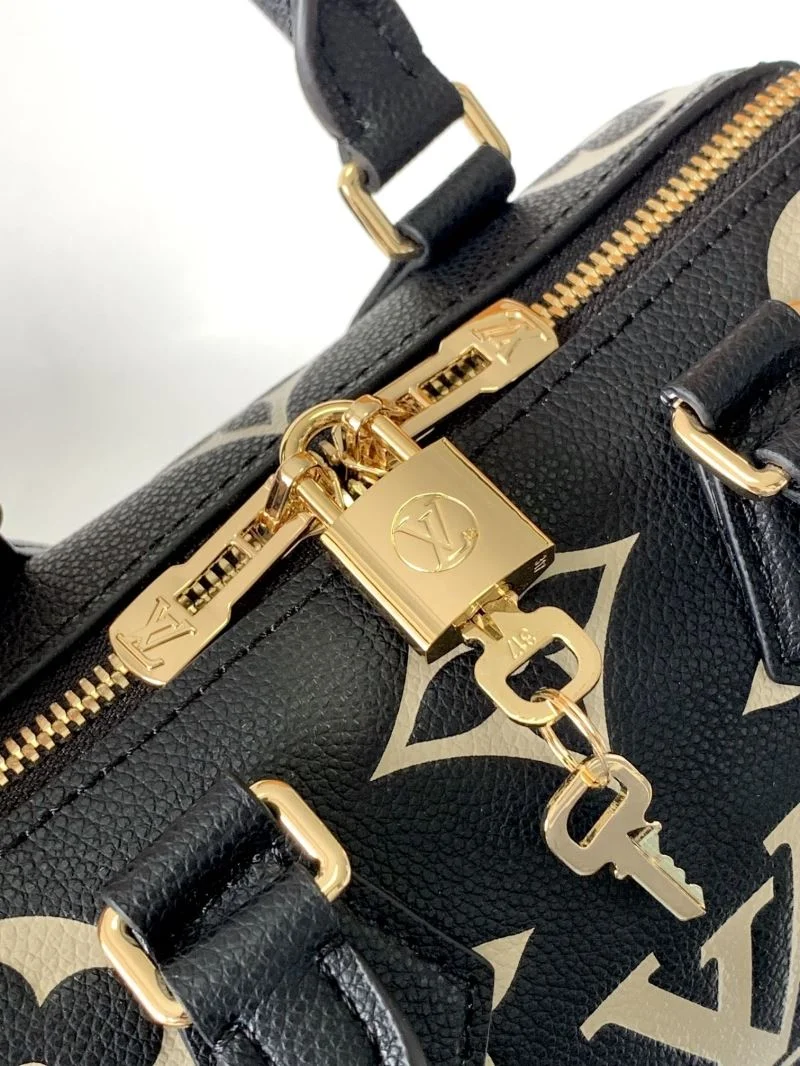 Louis Vuitton Speedy Bags TravelReady 41842