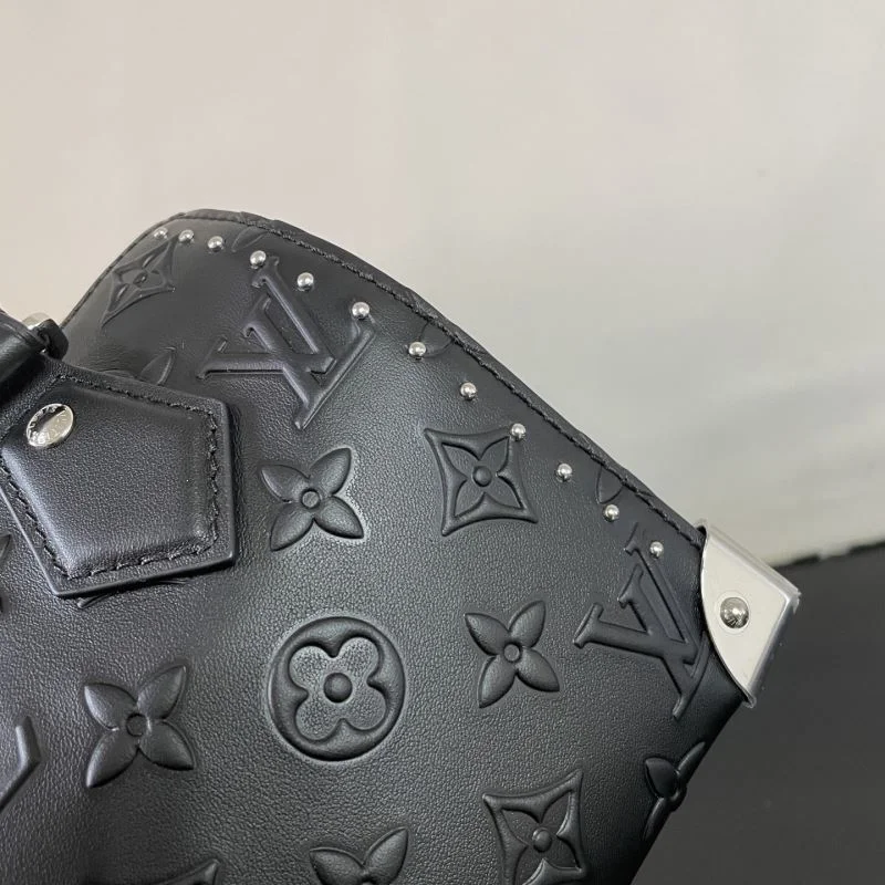 Classic Louis Vuitton Speedy Bags 41530