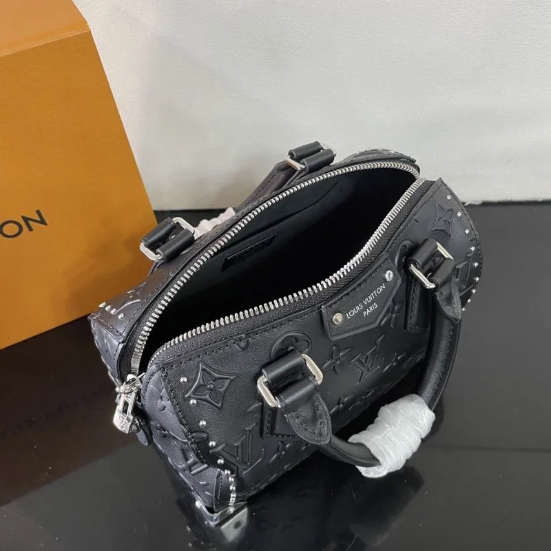 Classic Louis Vuitton Speedy Bags 41530