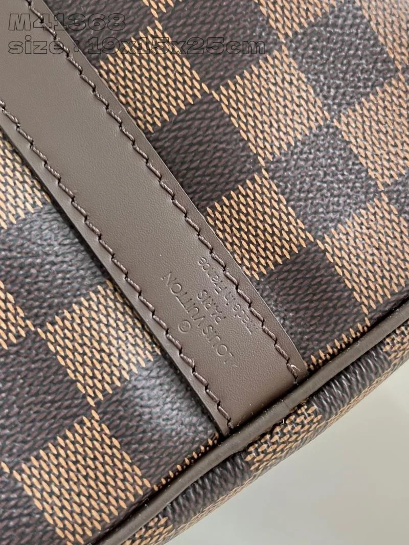 Louis Vuitton Speedy Bags UrbanChic 41117