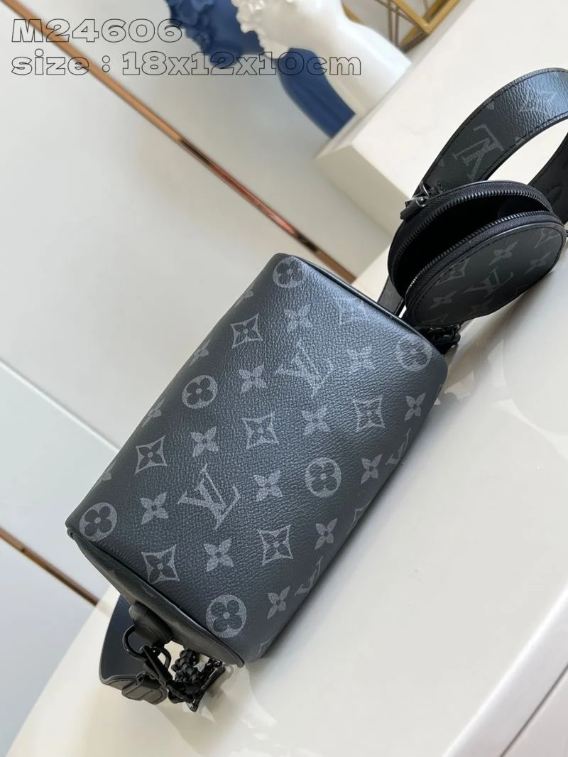 ZipUp Louis Vuitton Speedy Bags 41104