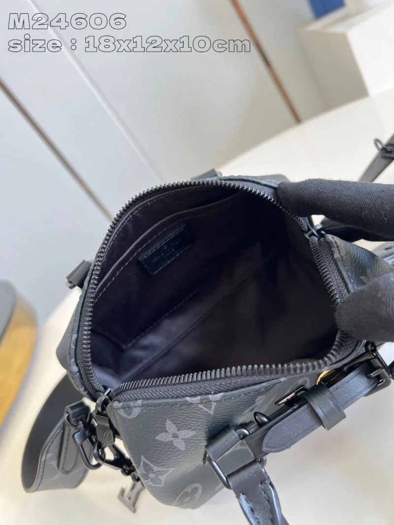 ZipUp Louis Vuitton Speedy Bags 41104
