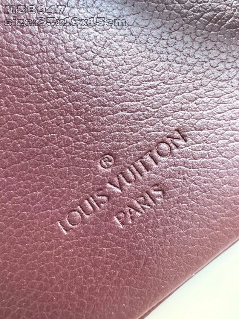 Louis Vuitton Speedy Bags UrbanChic 40417