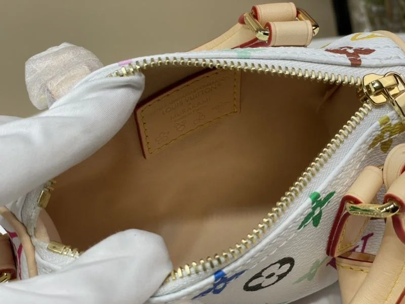 Minimalist Louis Vuitton Speedy Bags 40444