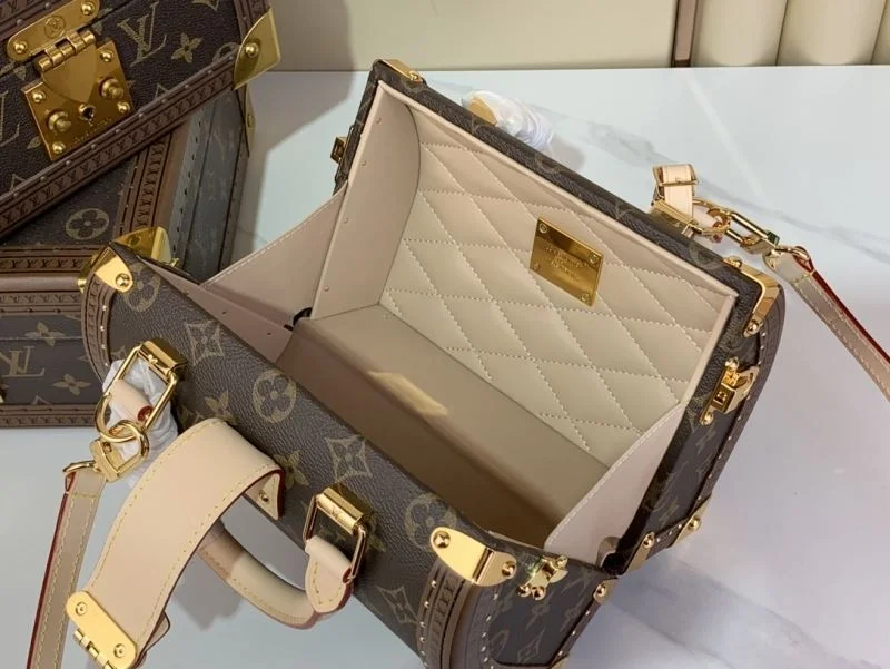 EyeCatching Louis Vuitton Speedy Bags 40410