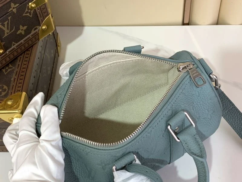 Lightweight Louis Vuitton Speedy Bags 40387