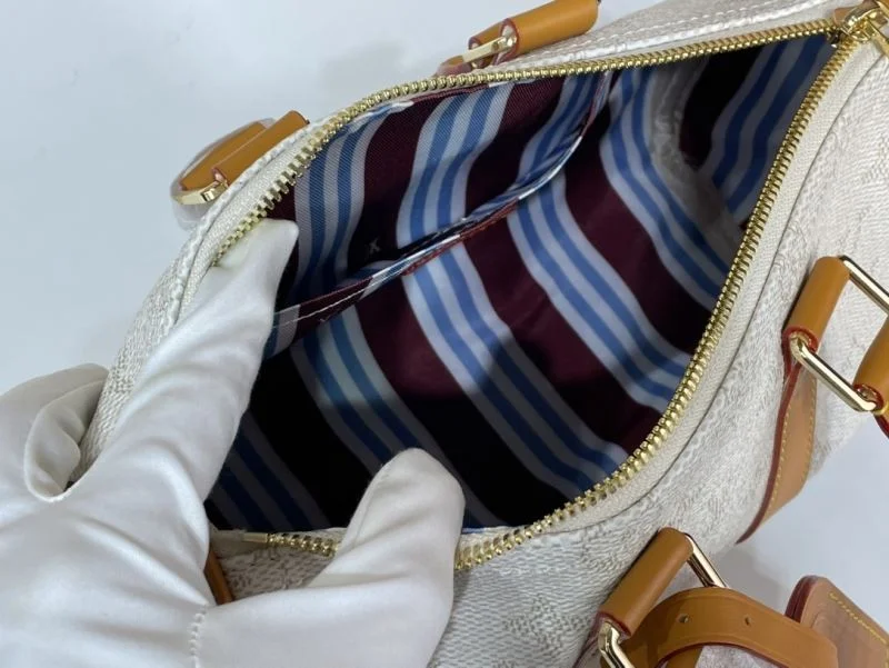 Unisex Louis Vuitton Speedy Bags 40464