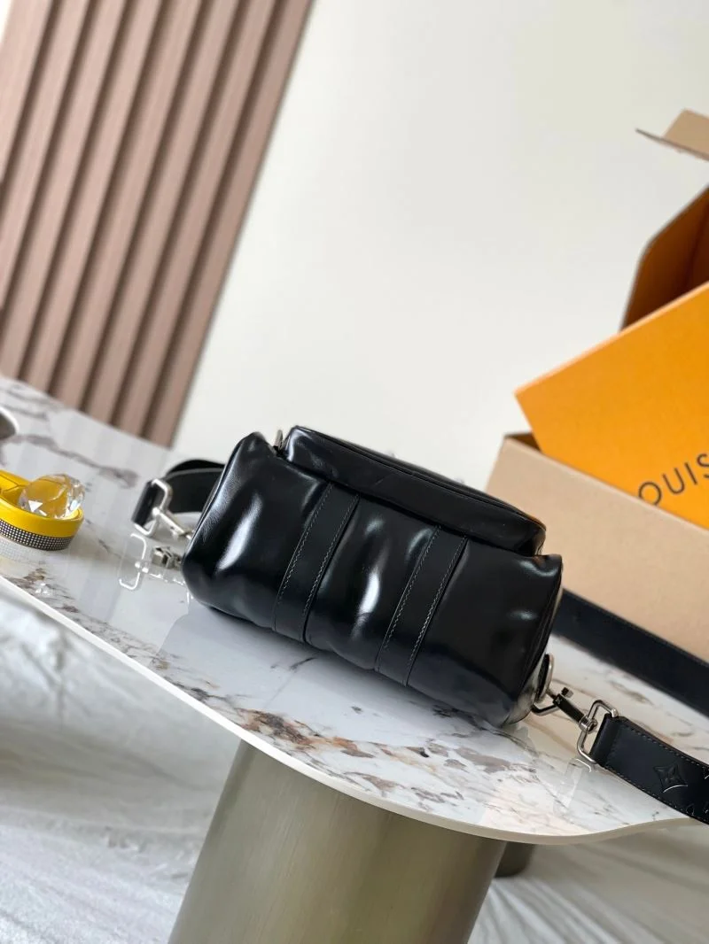 Seasonal Louis Vuitton Speedy Bags 40404