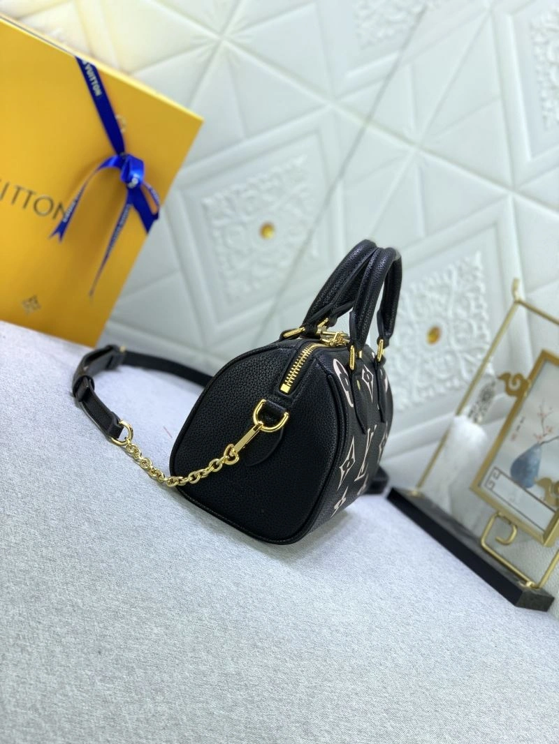 Bold Louis Vuitton Speedy Bags 79373