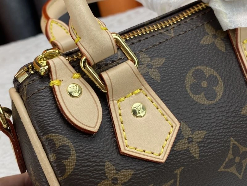Louis Vuitton Speedy Bags UrbanChic 79378
