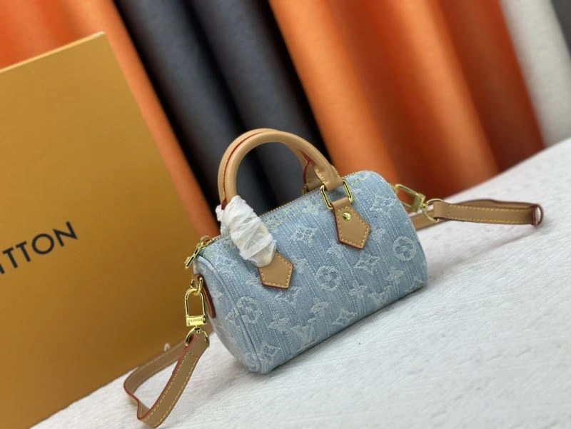 Classic Louis Vuitton Speedy Bags 79379